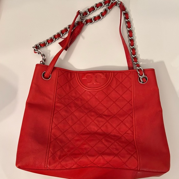 Tory Burch Fleming Distressed Leather Tote Cherry Apple - Picture 8 of 16